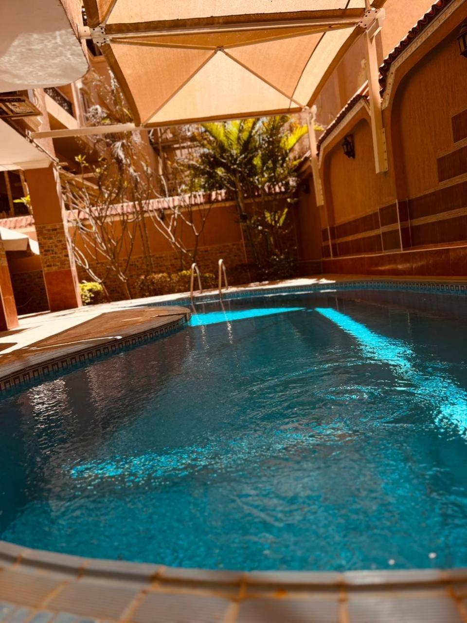 Appartement Magic Pool View, New Le Caire